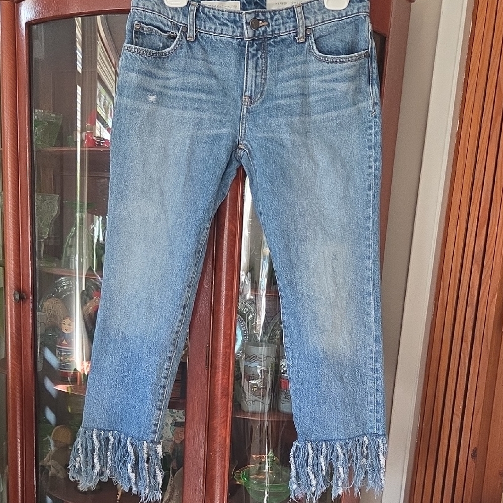 Pilcro Light Blue Cropped Jeans with Frayed Hem